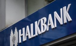 Halkbank duyurdu: 10 bin TL’ye kadar acil para her hesabı olan vatandaş için yatacak!